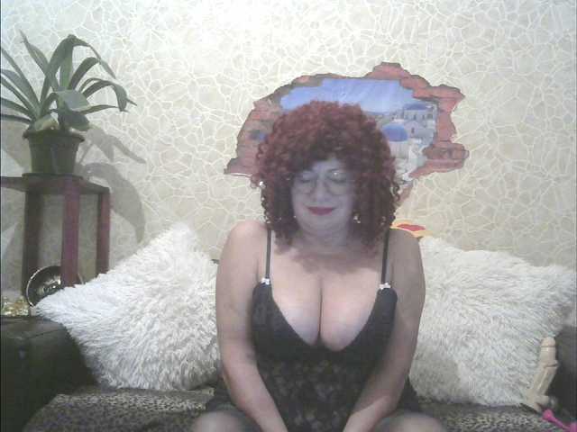 Fotod MerryBerry7 ass 20 boobs 30 pussy 80 all naked 120 open cam 10