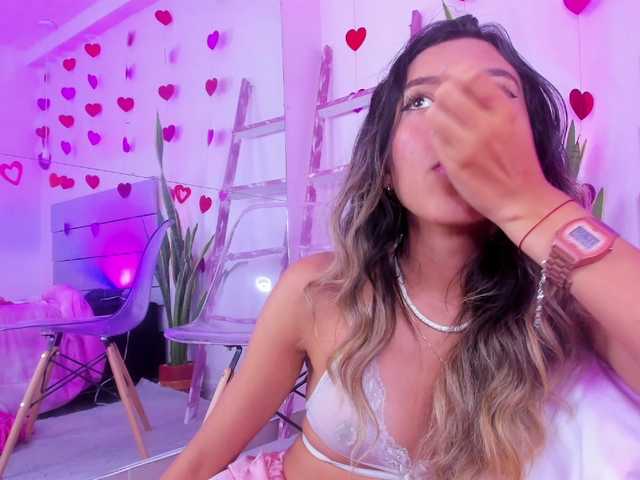Fotod Martina-Magni ⭐️welcome in my little world) ready for full nakedf show? ⭐️ GET NAKED AT GOAL @remain