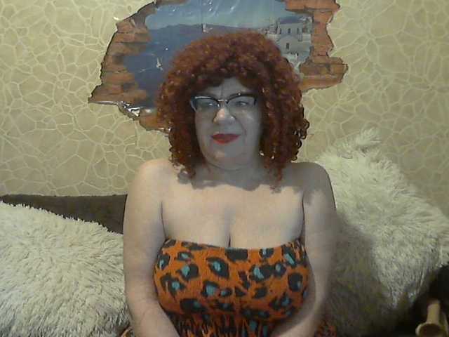 Fotod MerryBerry7 ass 20 boobs 30 pussy 80 all naked 120 open cam