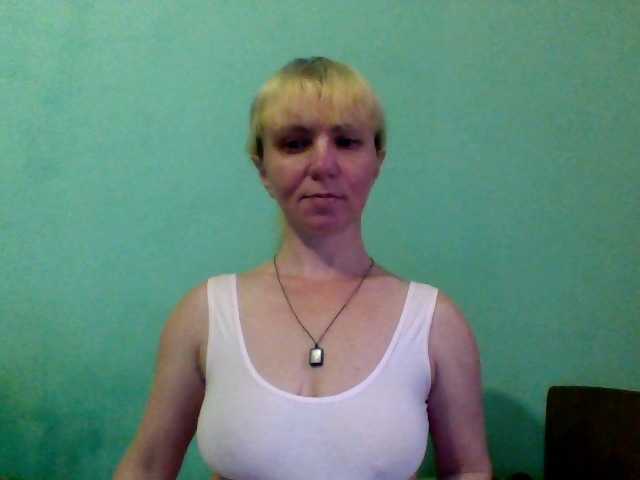 Fotod Vredina_Ksu Hi all! I don't watch the camera! All shows, tip requests! Games in private chats!