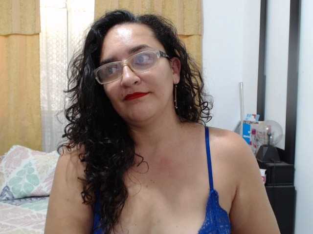 Fotod SaimaJayeb Sound during the PVT or tkns show here !!!! I love man flirtatious and very affectionate *** Make me vibrate and my Squirt is ready for you ***#lovense #squirt #mature #hairy #anal #pvt