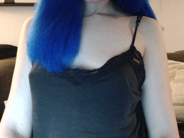 Fotod Bluerazz18 Welcome all! Tip for #lush!! Follow, show support and leave comments to show love! TwitterOnlyFans: @neonsmurfette